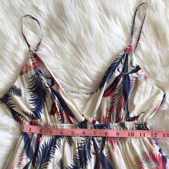 Quicksilver Tropical Feather Print Maxi Dress - Picture 6 of 15